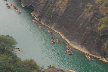 郑州机动车登记服务站能上牌吗