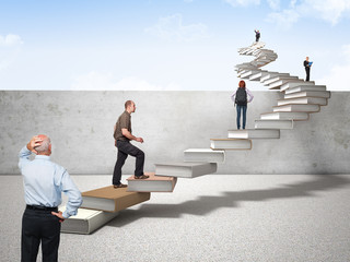 为什么很多人不愿意选择新能源汽车？